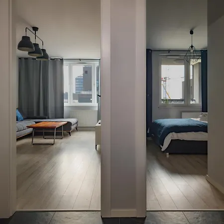 Urban Chic Apartment Wroclaw