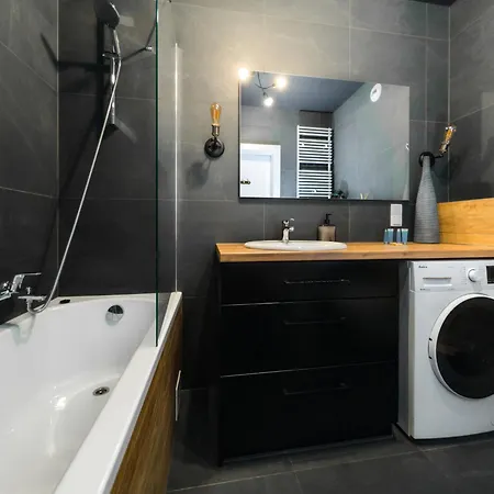 Urban Chic By Bookinghost Apartman