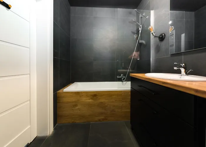 Апартаменты Urban Chic By Bookinghost *